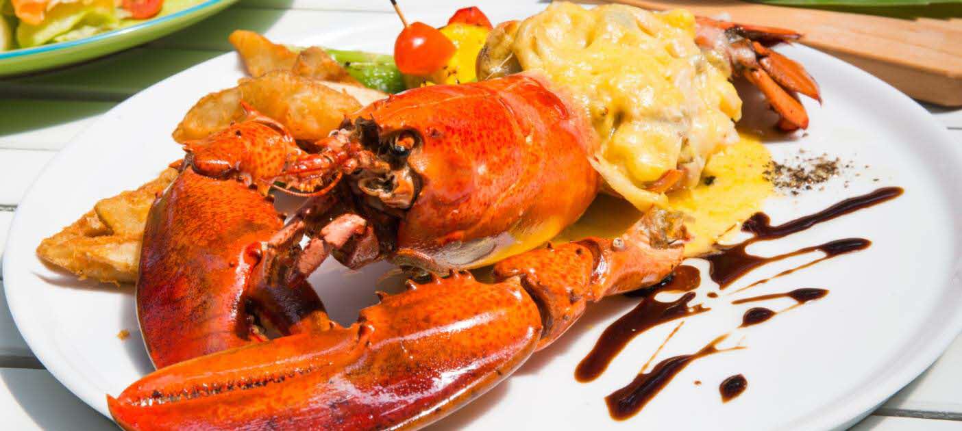 Restoran Seafood Di Makassar Yang Fresh Dan Enak